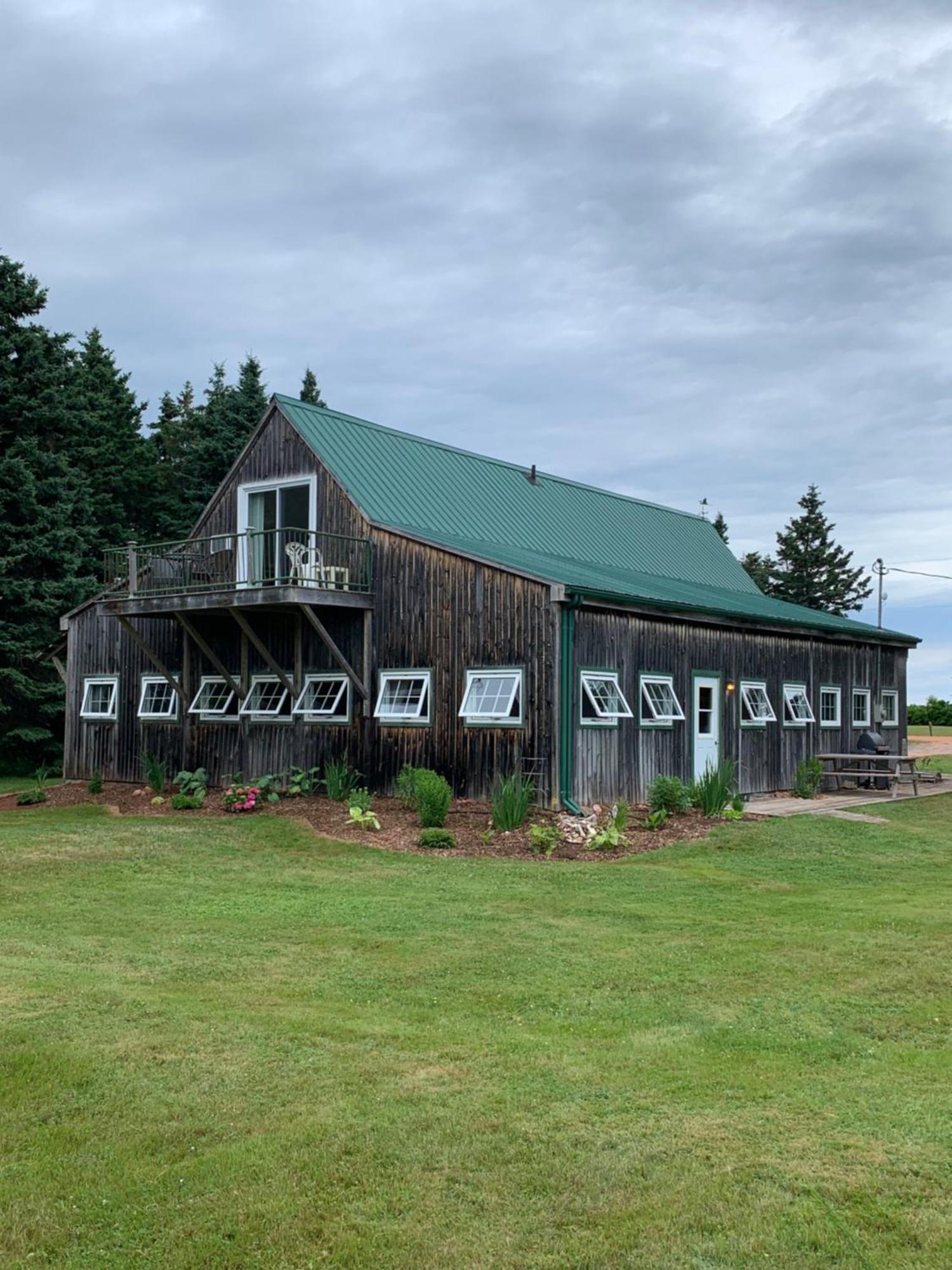 Ostello The Barn At Spry Point Little Pond Esterno foto